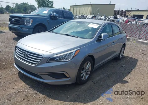 2017 Hyundai Sonata z USA, uszkodzony, nr VIN 5NPE24AF5HH507128